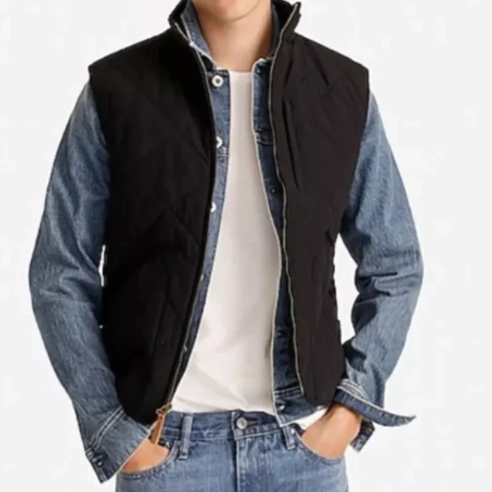 J. Crew Navy Blue Outdoors Sussex Quilted Black Primaloft Zip Up Vest Size XS